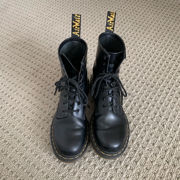 Dr. Martens Shoes - Dr. Marten 1460 Boot - US 8